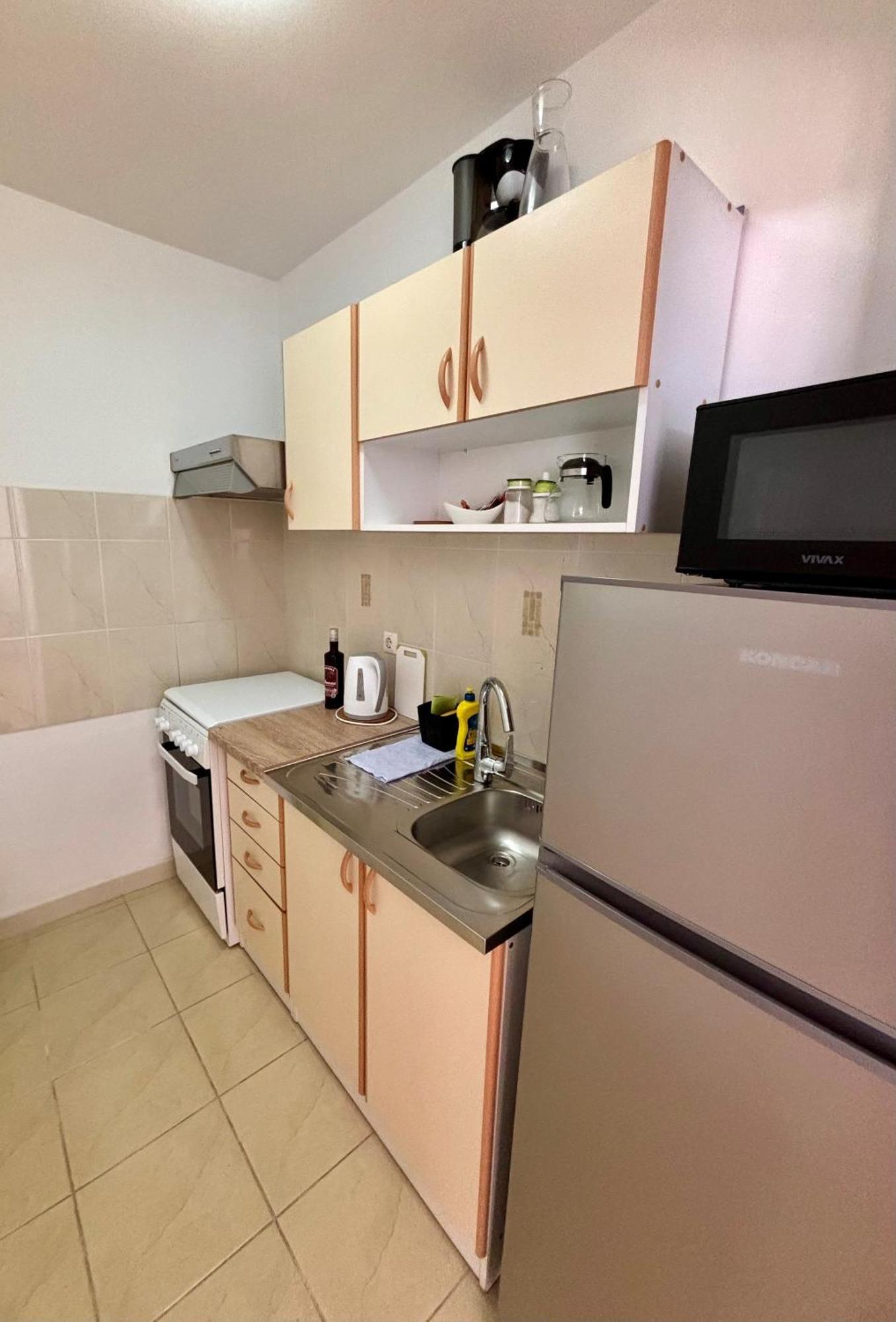 Apartmani Knezevic Posedarje Exterior foto